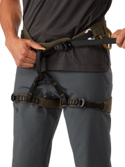 AR-395a Harness Men's