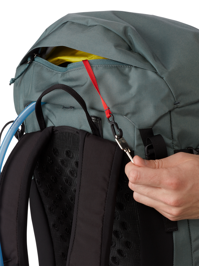 Brize 32 Backpack