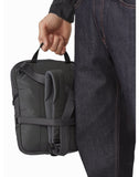 Mantis Sling pack