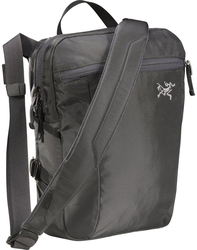 Mantis Sling pack